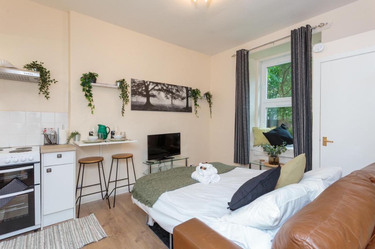 Cozy 1B Groundfloor - 8 Minute From City Centre Edinburgh Exterior photo