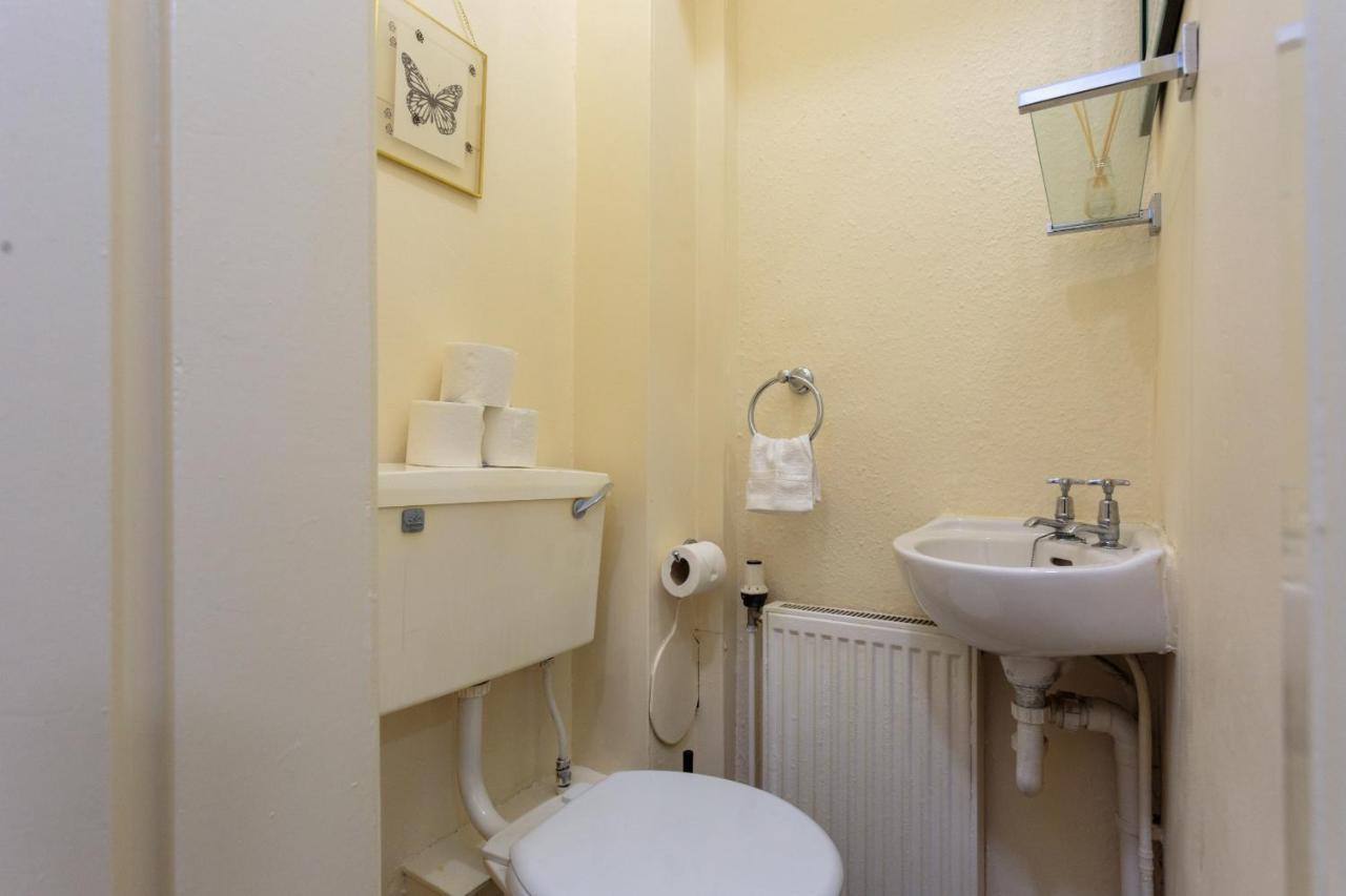 Cozy 1B Groundfloor - 8 Minute From City Centre Edinburgh Exterior photo
